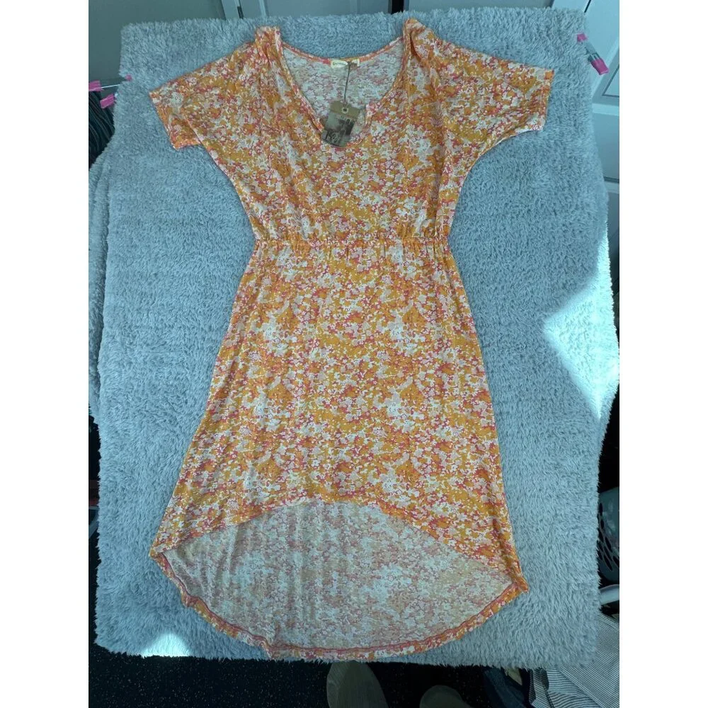 Alternative Flutter-Sleeve Flamingo Ditzy Print V-Neck Elastic Waist Dress Women - Picture 6 of 13